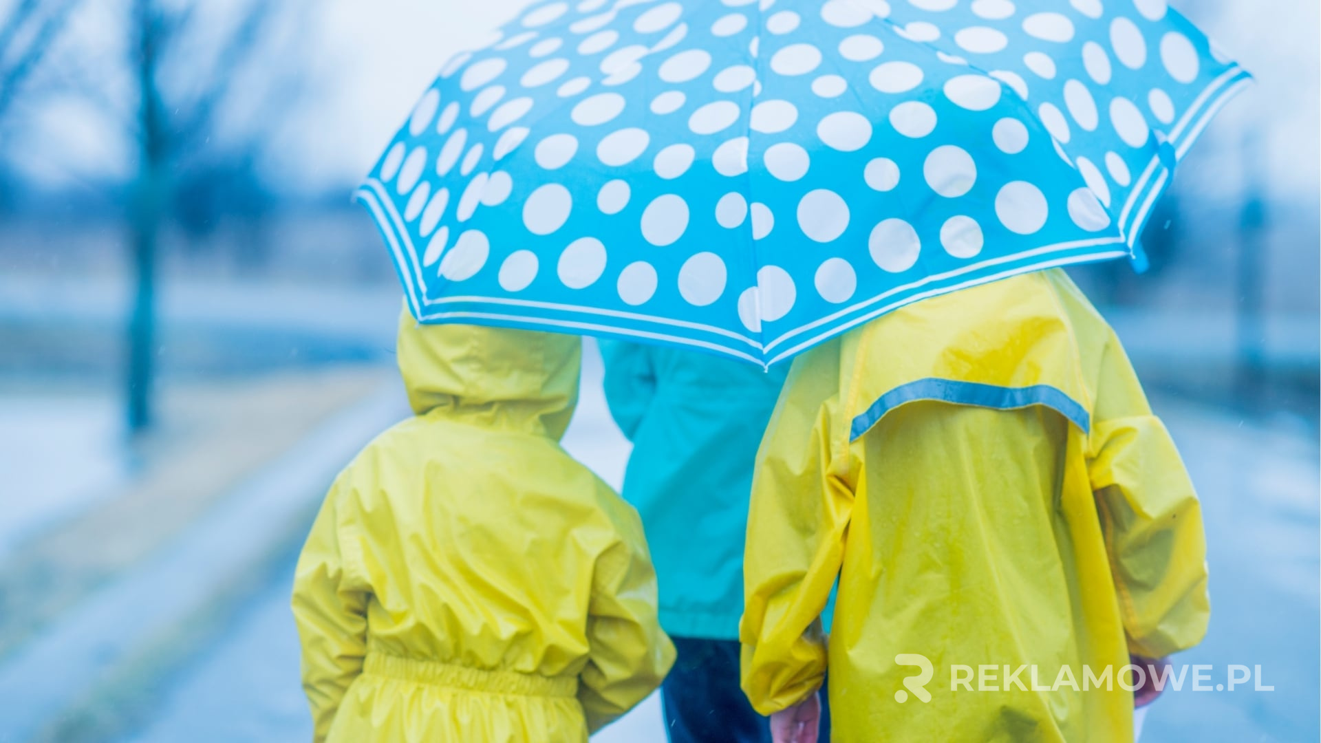 Peleryna reklamowa jako skuteczne narzędzie marketingowe